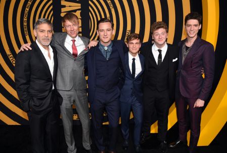 The ensemble cast of Catch 22, including Jay Paulson and George Clooney